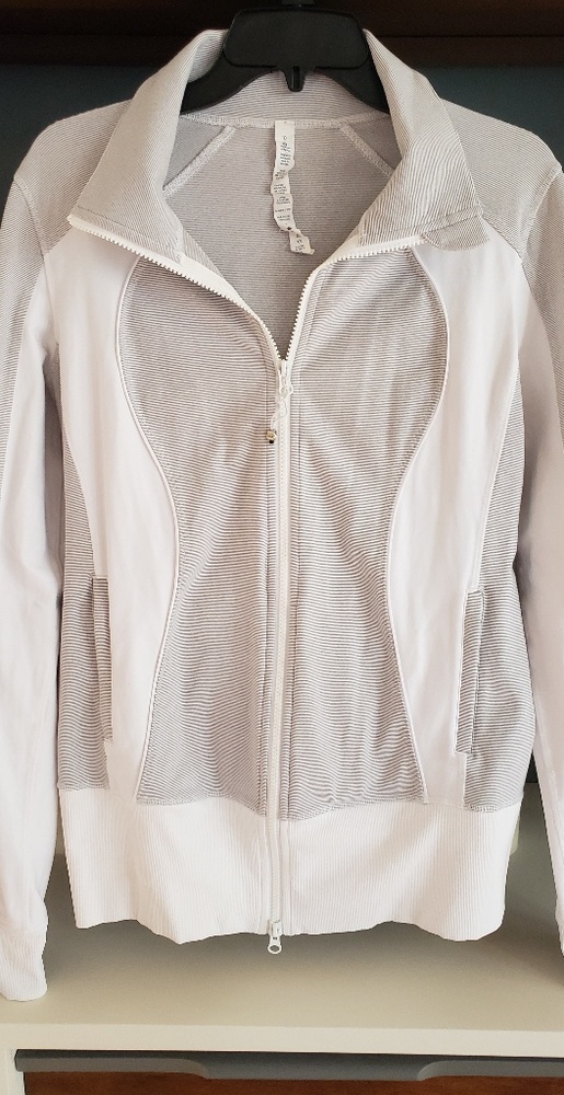 Lululemon jacket